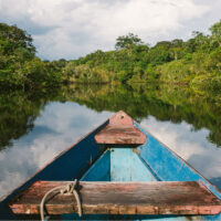 Pirogue sur l’amazone péruvienne