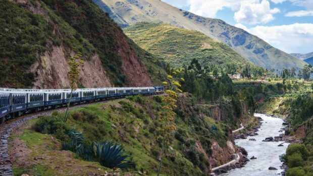 voyage train prestige perou