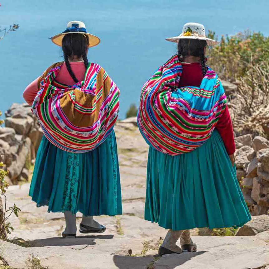 Population autochtone du Lac Titicaca au Pérou