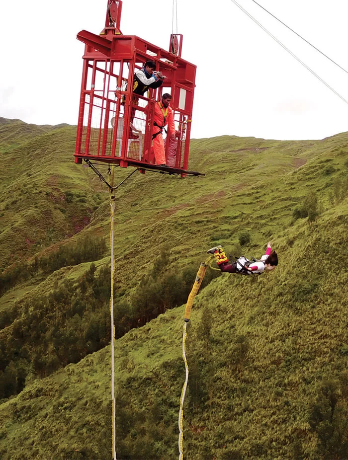 Saut à l’élastique au Pérou