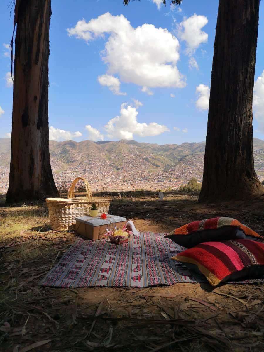 Pique-nique sur les hauteurs de Cusco au Pérou
