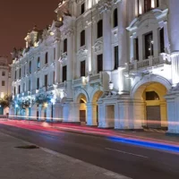 Rue de Lima la nuit au Pérou