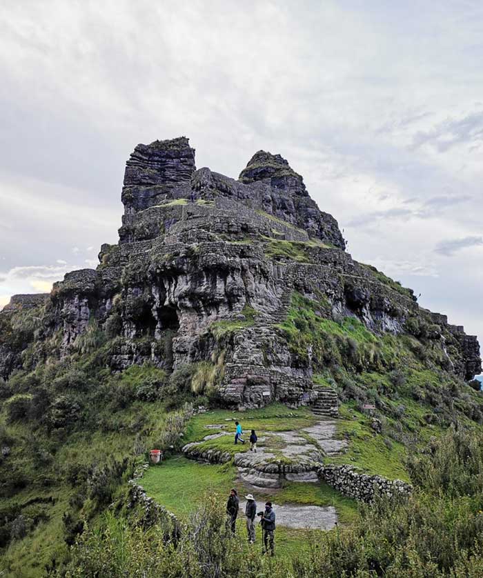 Site archéologique de Wacrapucara au Pérou